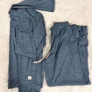 Vuori, Light Blue, Long Sleeve hoodie Small, Joggers XS